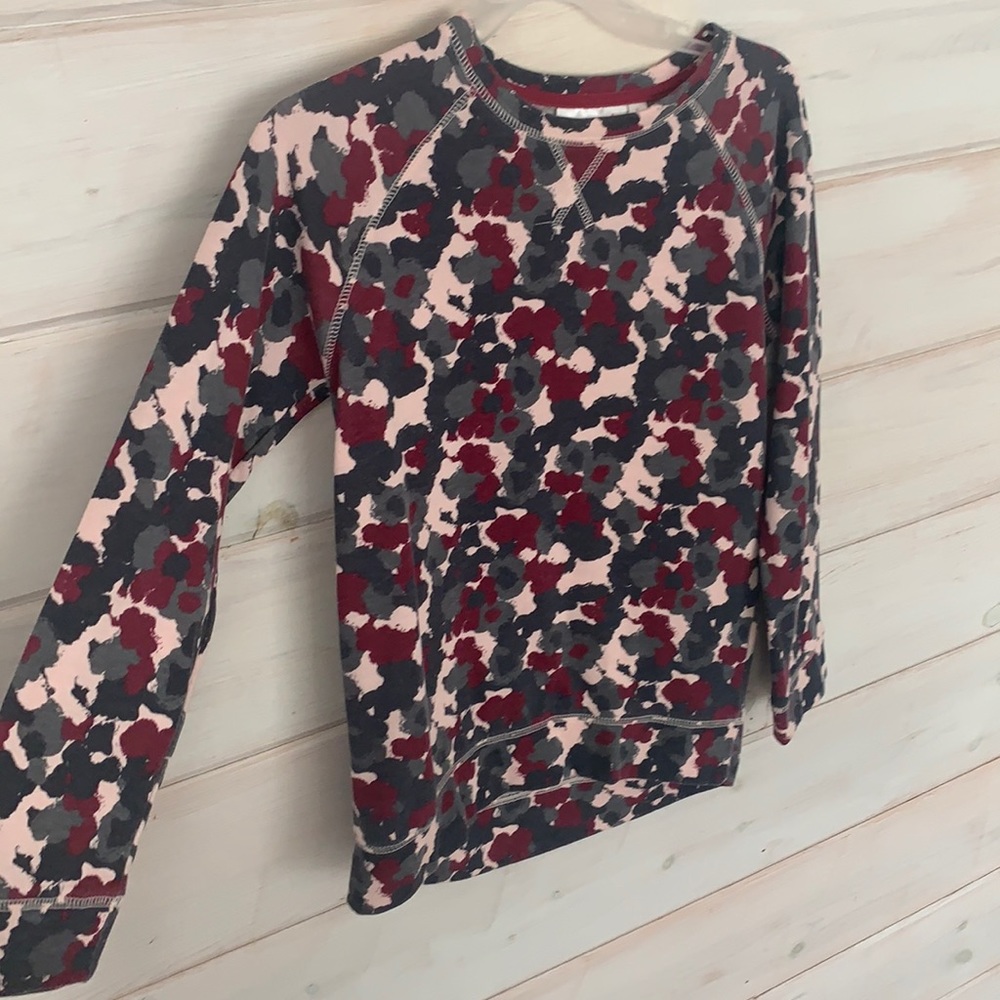 crewneck